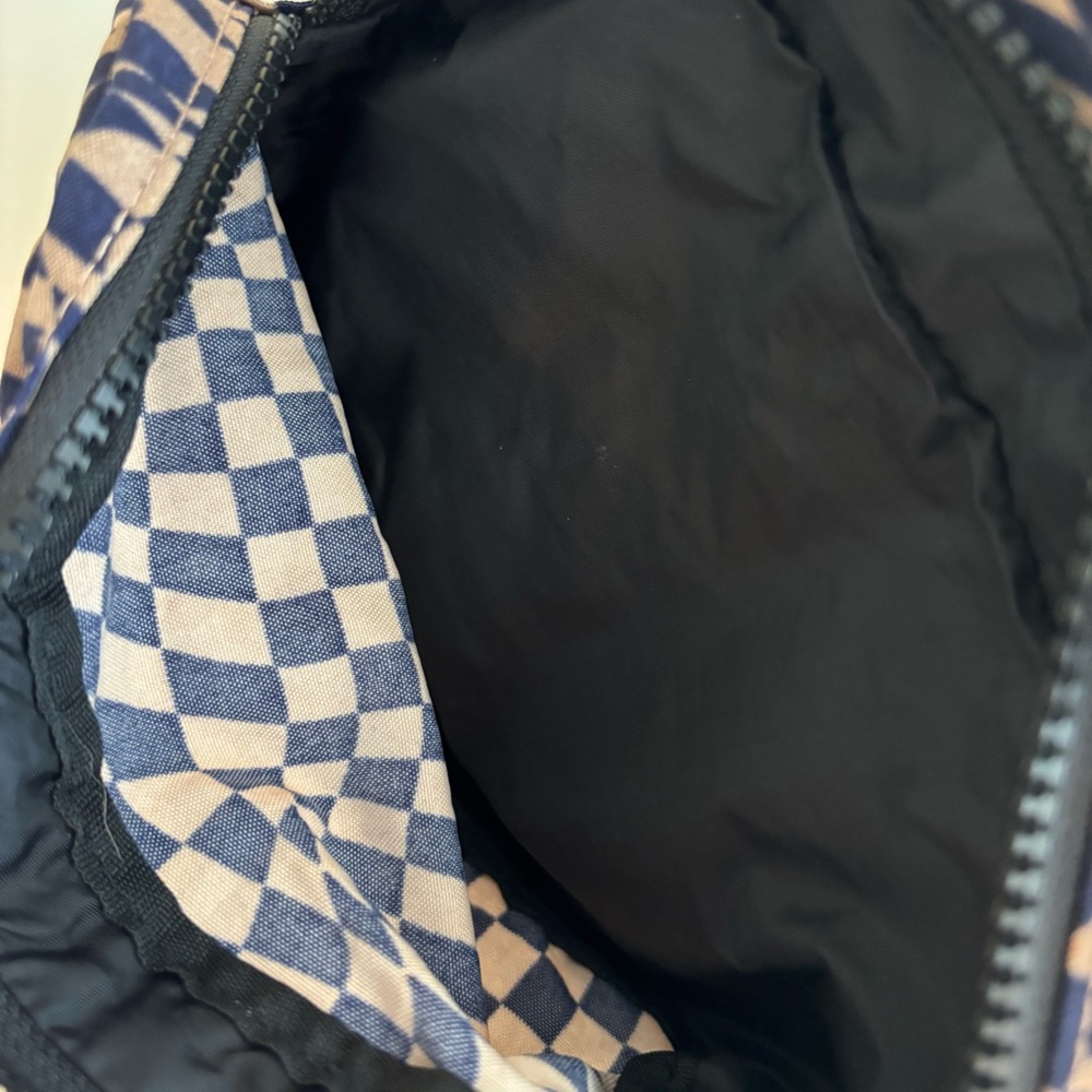 BAGGU Indigo TRIPPY CHECKER Fanny Pack RARE RETIRED - Picture 4 of 5